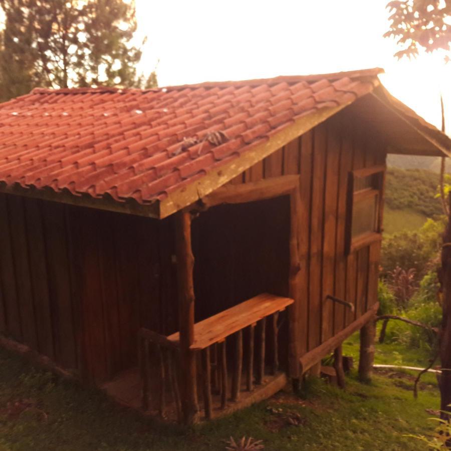 Cabanas Don Camilo Albergue De Montana Cabecera de Canas Esterno foto