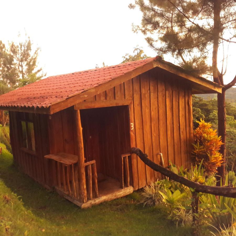 Cabanas Don Camilo Albergue De Montana Cabecera de Canas Esterno foto