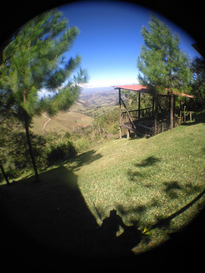 Cabanas Don Camilo Albergue De Montana Cabecera de Canas Esterno foto