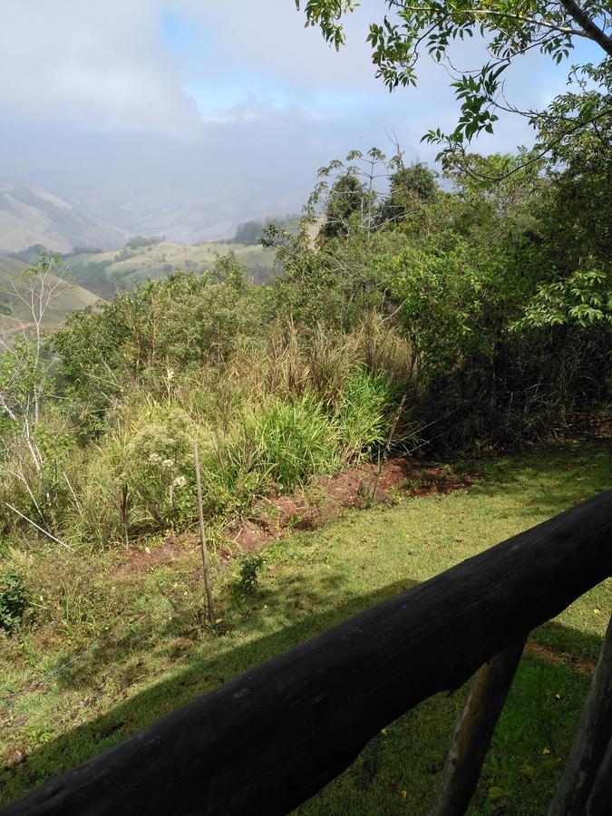 Cabanas Don Camilo Albergue De Montana Cabecera de Canas Esterno foto