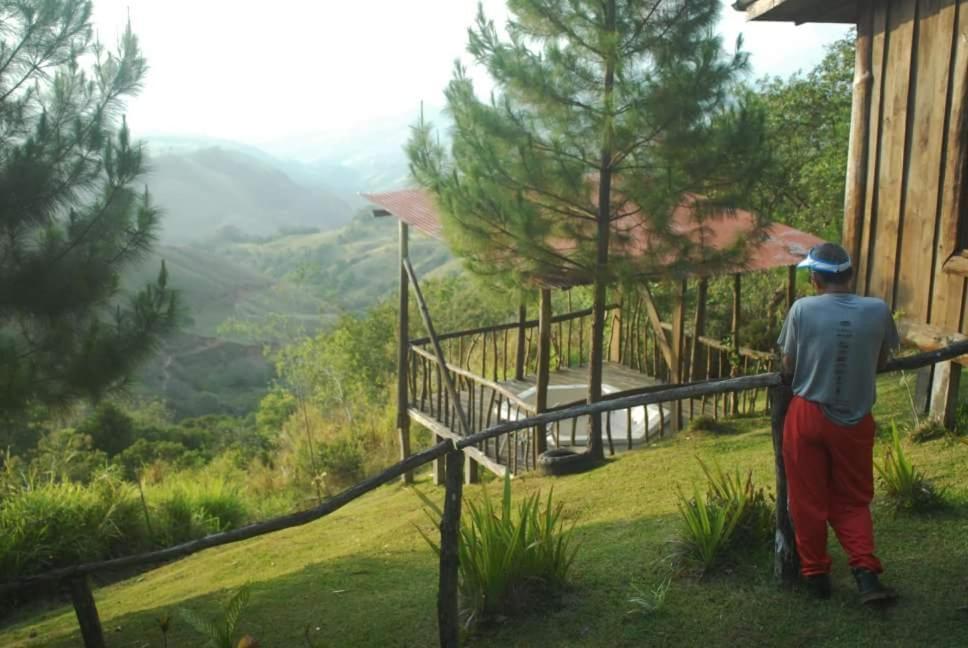 Cabanas Don Camilo Albergue De Montana Cabecera de Canas Esterno foto