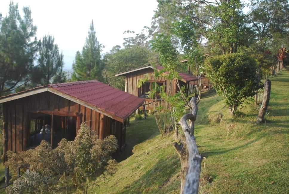Cabanas Don Camilo Albergue De Montana Cabecera de Canas Esterno foto
