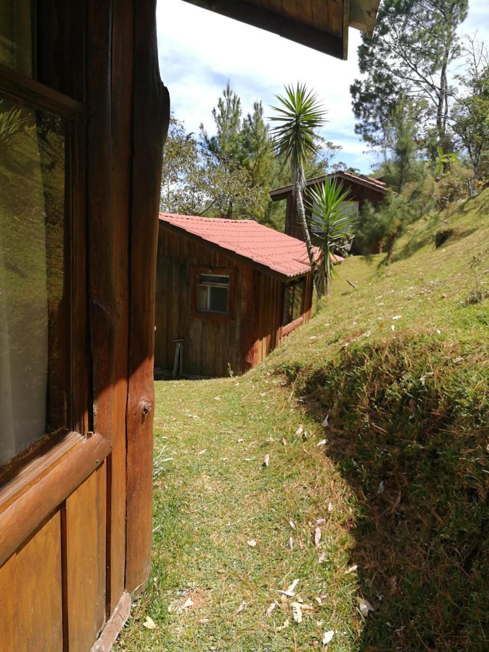 Cabanas Don Camilo Albergue De Montana Cabecera de Canas Esterno foto