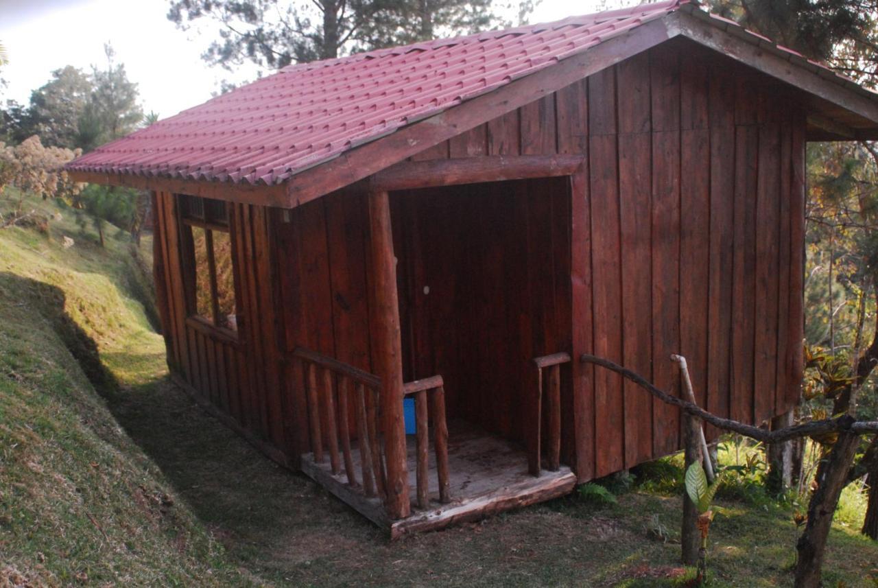 Cabanas Don Camilo Albergue De Montana Cabecera de Canas Esterno foto